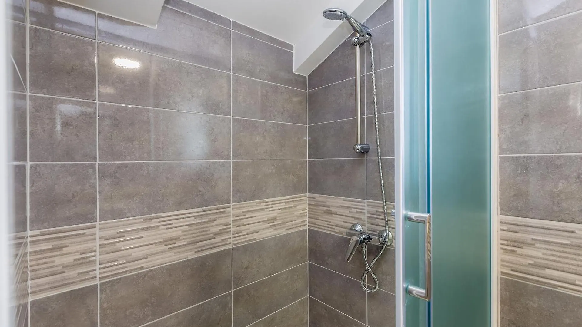 Apartment Apartmani Tena Njivice