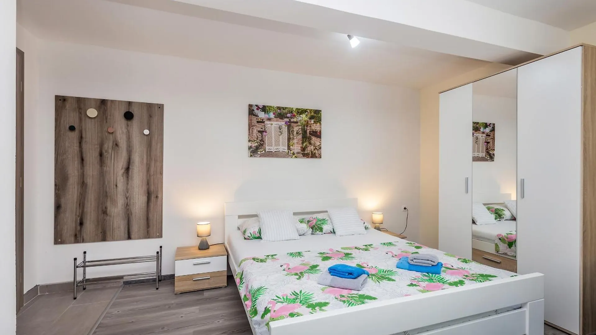 Apartmani Tena Njivice Kroatien